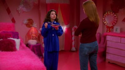 YEP, I'VE ALMOST
FINISHED MY FIFTH PIE, - That '70s Show
