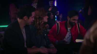 - Yep. Just gotta go
drain the dragon. - Zoey's Extraordinary Playlist