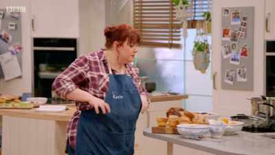 Yep, looks lovely. Lovely. - Britain's Best Home Cook