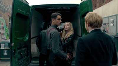 -Yes, 2-5-3-6-7-1...
-Zero. - Snatch