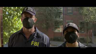 - Yes?
- Agent Danielle Sanchez, FBI. - Sprung