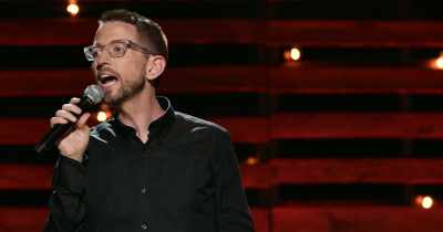 Yes. And to answer the question, yes,
it was as bad as they say. - Neal Brennan: 3 Mics