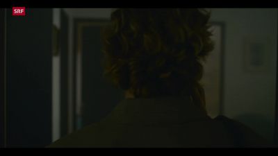 -Yes?
-Cécile, where are you? - The Swarm