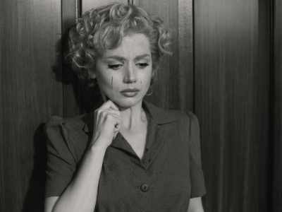 Yes, cut. Don't be a coward. Cut. - Blonde