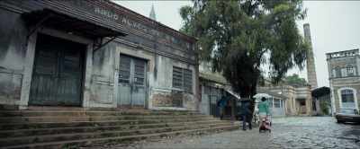 Yes, they do.
The red ones. It's all set. - Loveling