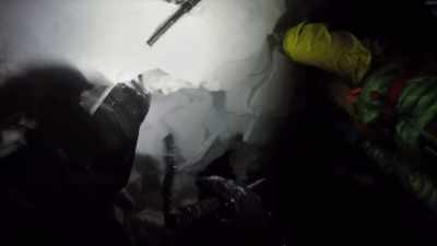 Yes, this doesn't look good.
Eight to ten centimetres. - Kilian Jornet, Path to Everest