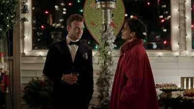 Yes, exactly. - Christmas on Mistletoe Lake