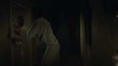 - Yes, that ghost's - Dead Still