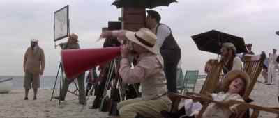 Yes, give him that whack!
Try, Evelyn! - Ragtime