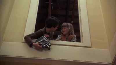 Yes, we got her now.
Let's go. - Unstrung Heroes