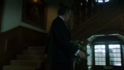 Yes, hello, miss. - Gotham