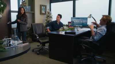 - Yes, Henry pitched this
fantastic idea to me, - A Big Fat Family Christmas