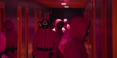 Yes. He's the only one whose body is missingfrom the operating room. - - - Squid Game