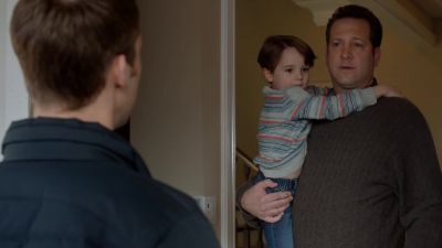 - Yes?
- Hi. - Chicago Fire
