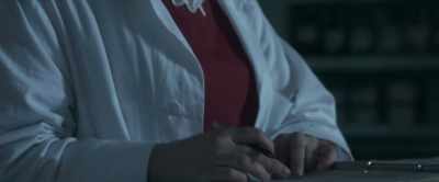 Yes, I didn't write down her name,
but she didn't have a prescription. - Maigret