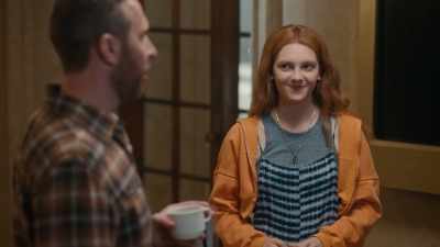 - Yes, I do, actually.
- Of course you do, - Geek Girl
