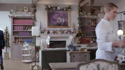 Yes, I have another interview,
and then I'll let you know my decision. - Catering Christmas