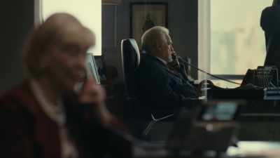 - Yes? - I have the White House. - Succession