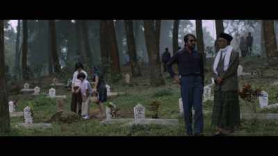 Yes, I just moved here
with my son Hendra. - Satan's Slaves