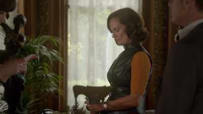 Yes, I see your point, - Ms Fisher's Modern Murder Mysteries
