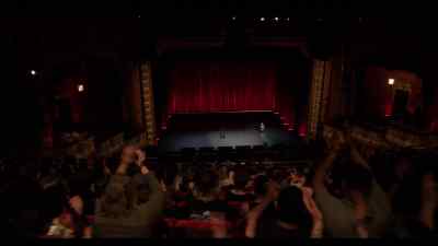Yes, I see you!
[laughs] - Ilana Glazer: Human Magic