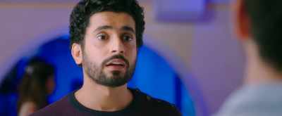 Yes, I told her that you couldn't
believe that she's actually so nice. - Sonu Ke Titu Ki Sweety