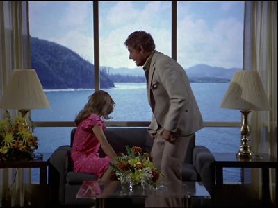 Yes, I would like to sit down. - The Love Boat