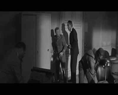Yes, it's Renato.
Calm down. - The Visit