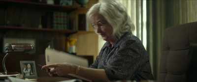 - Yes, ma'am.
- Yeah, you sure you, uh, wanna join us? - The Most Hated Woman in America