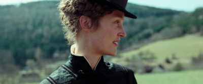 Yes, Madam.
You just say whatever you wish. - Corsage