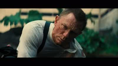 Yes... Madeleine. Yes, Mathilde. - No Time to Die