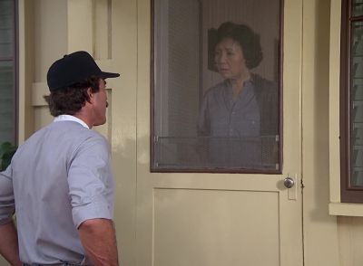 - Yes?
- Mrs. Tamura. - Magnum, P.I.