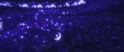 Yes. Okay.
(cellphone ringing) - Olivia Rodrigo: GUTS World Tour