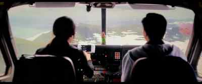 -Yes, please. Thank you.
-One moment. - Flight Risk