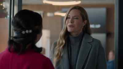 Yes, professional and help
are the first two words - Sugarplummed