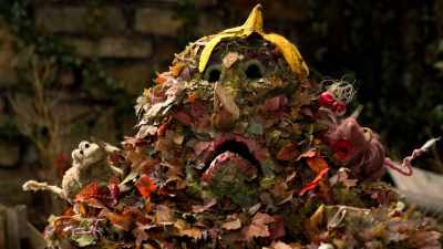 Yes, and she also can bloop.
A triple threat. - Fraggle Rock: Back to the Rock