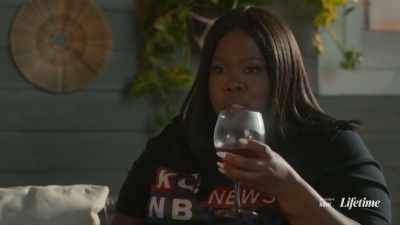 - Yes. She said she was
extending her trip. - Single Black Female