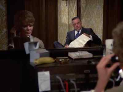 Yes, sir.
I'll leave the message, sir. - Mission: Impossible