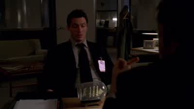 - Yes, sir. - The Wire