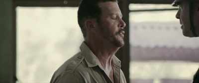 -Yes, sir.
-[tense music] - 3 Days in Malay