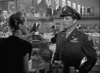 - Yes, sir?
- Wasn't this Bullard's Drugstore? - The Best Years of Our Lives