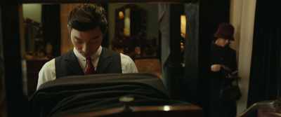 Yes, you stay here. I can go myself. - The Age of Shadows