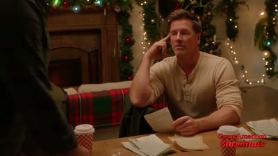 - Yes, that's a great idea.
- Yeah. - Bringing Christmas Home