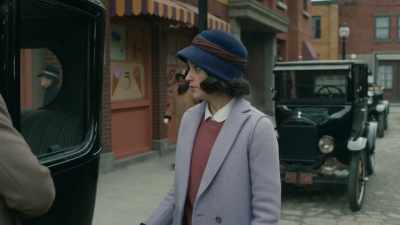 - Yes. That's why - Frankie Drake Mysteries