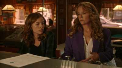 Yes, but they're even
flimsier than this one, so... - The Spencer Sisters