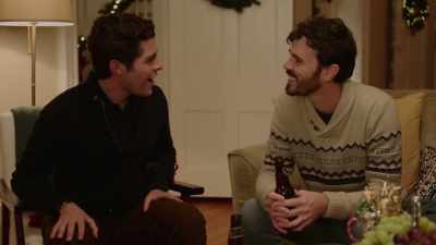 -Yes! Very impressive.
-[indistinct chatter] - The Christmas Setup
