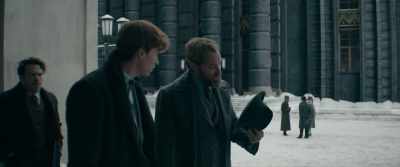 Yes, well, - Fantastic Beasts: The Secrets of Dumbledore