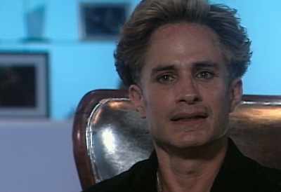 - Yes, where is he?
- Right here, in front of us. - Cassandro