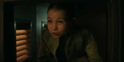 - Yes, she will.
- Wait, wait, wait, wait. - Moonhaven