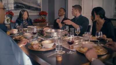 - Yes, yeah, it's your house, - A Jenkins Family Christmas